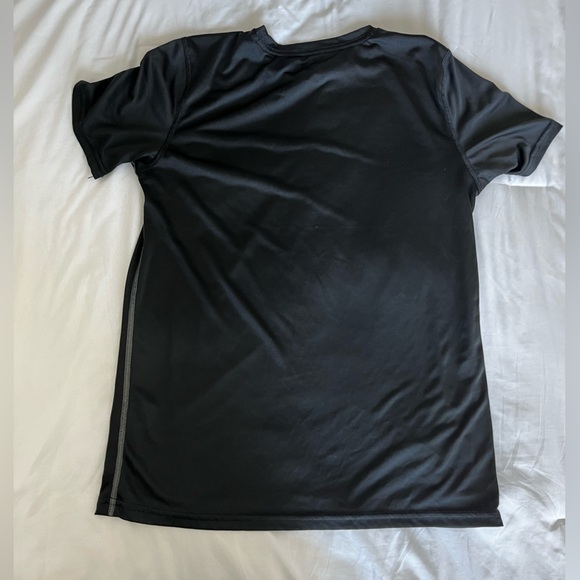 Puma exercise t shirt - Picture 2 of 2